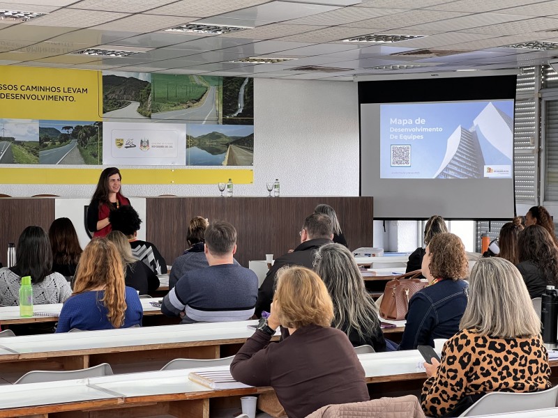 Academia de Líderes promove primeira oficina presencial de desenvolvimento de equipes